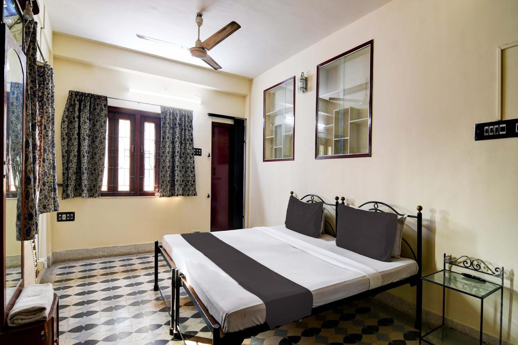Oyo Simplex Guest House Behala Καλκούτα Εξωτερικό φωτογραφία