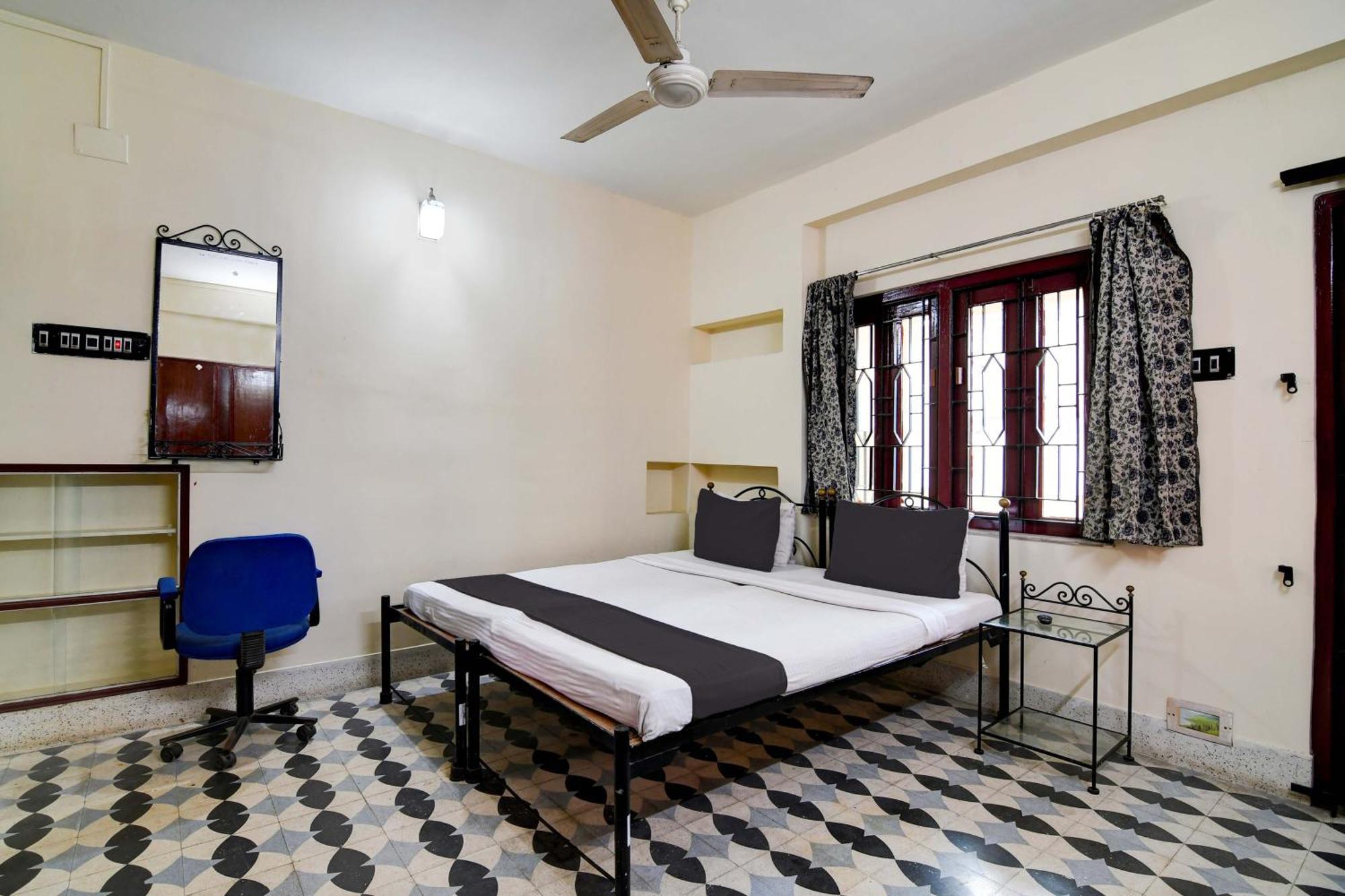 Oyo Simplex Guest House Behala Καλκούτα Εξωτερικό φωτογραφία