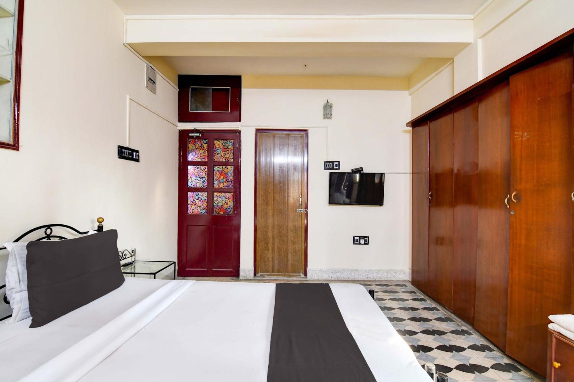 Oyo Simplex Guest House Behala Καλκούτα Εξωτερικό φωτογραφία